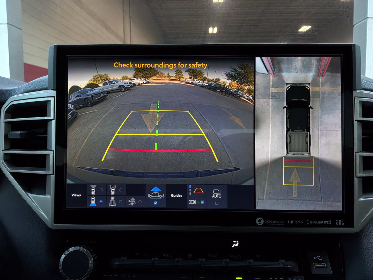 Used 2024 Toyota Tundra Limited AWD/4WD image 45
