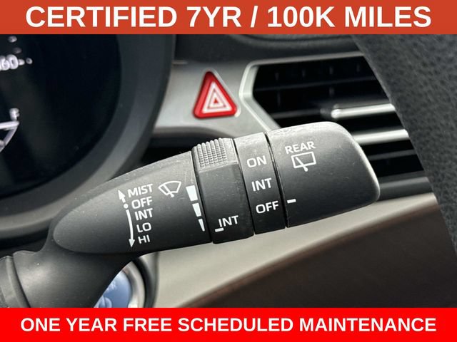 Used 2024 Toyota Sienna LE AWD/4WD image 25