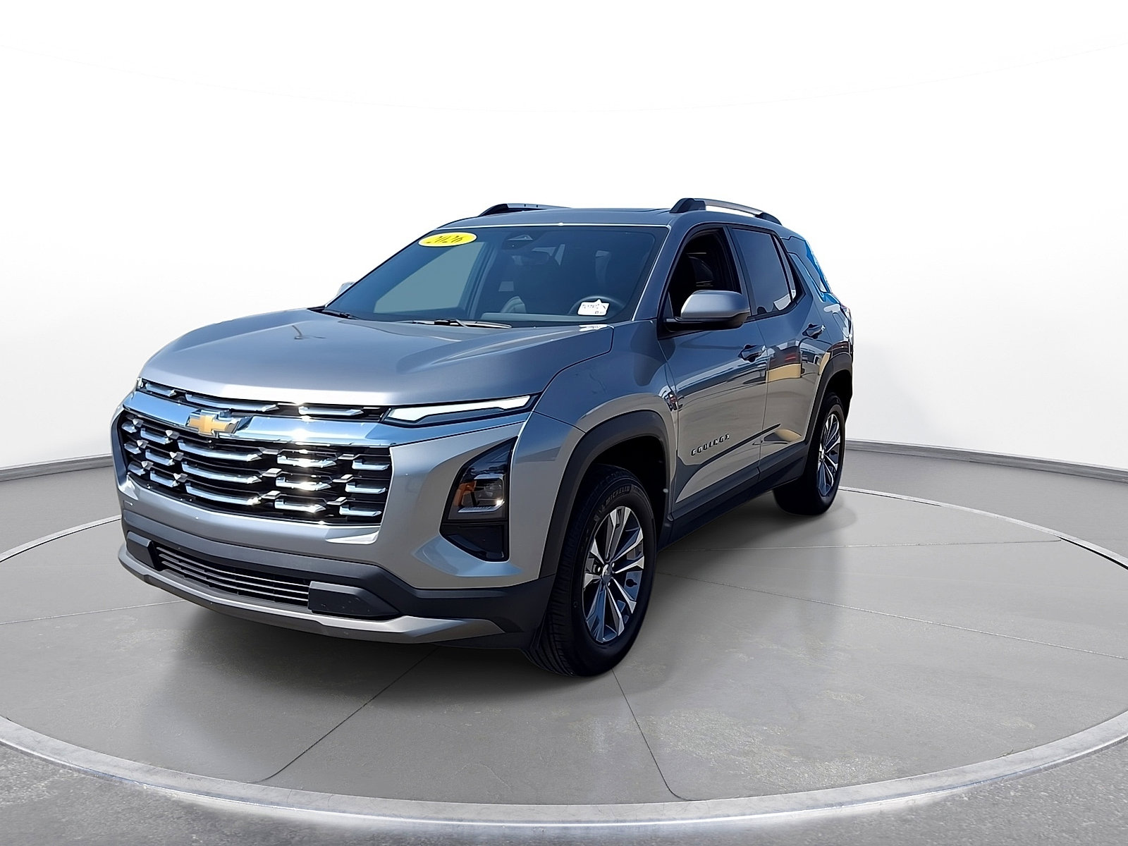 New 2026 Chevrolet Equinox LT w/ Convenience Package II AWD/4WD image 3