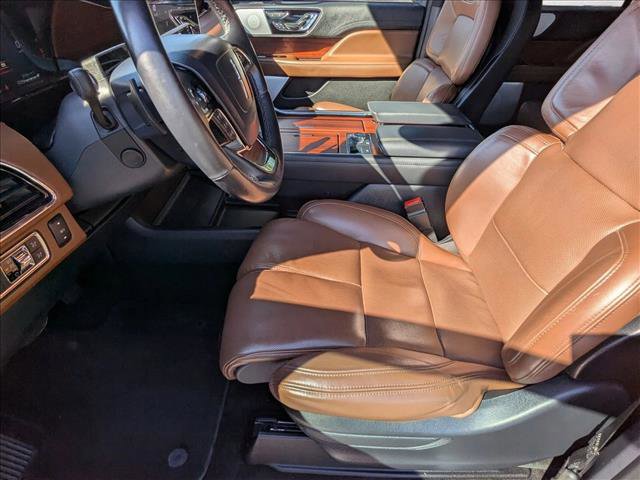 Used 2023 Lincoln Navigator L Reserve image 16