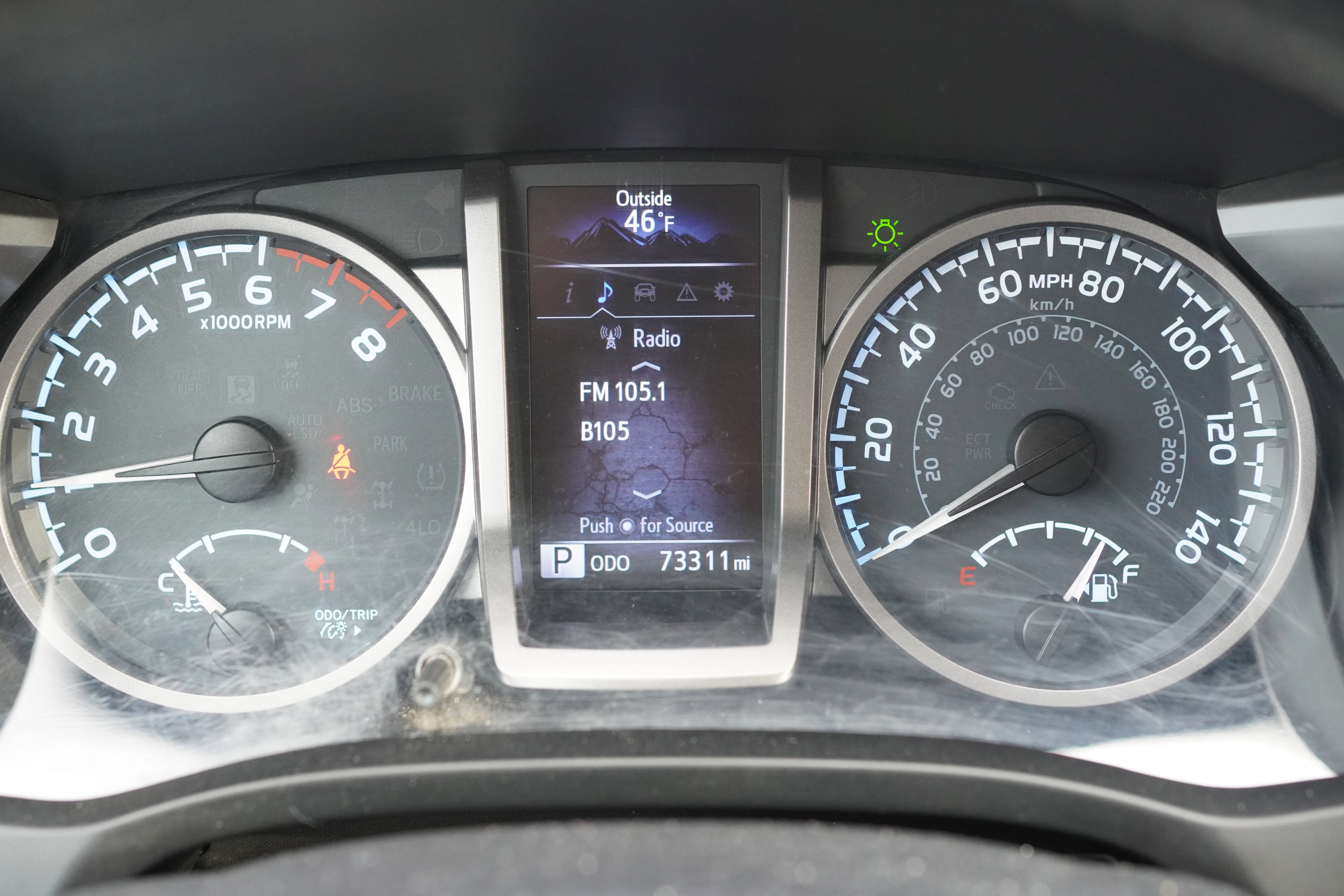 Used 2017 Toyota Tacoma SR5 image 31