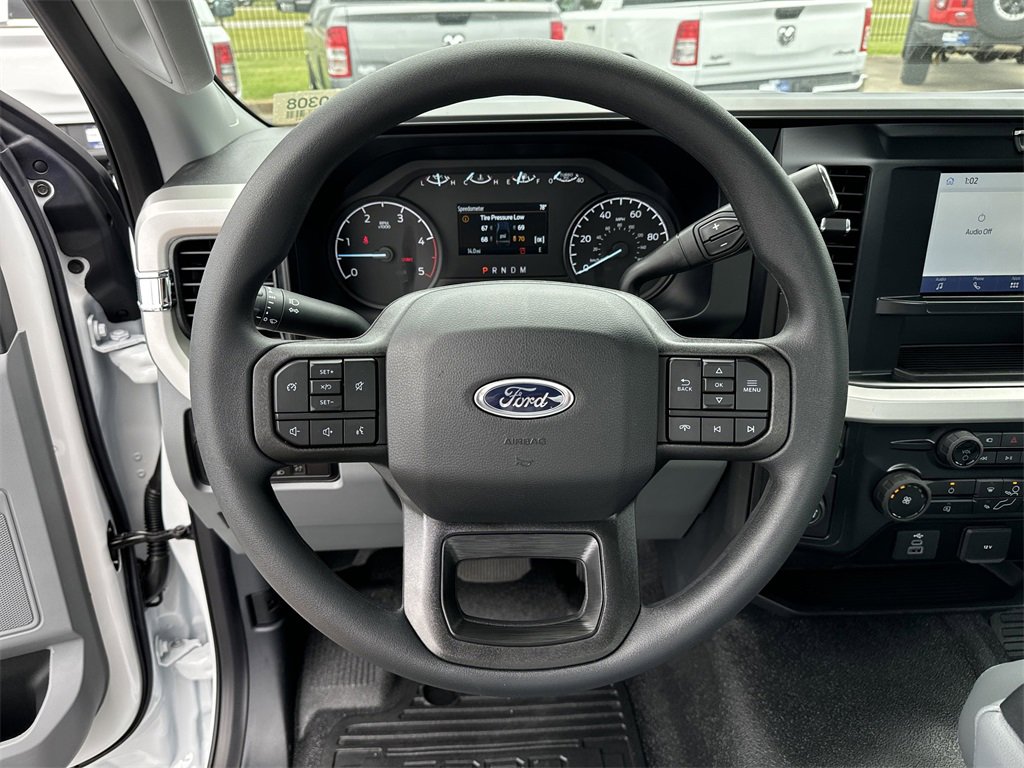 New 2025 Ford F250 XL w/ 360-Degree Camera Package image 18