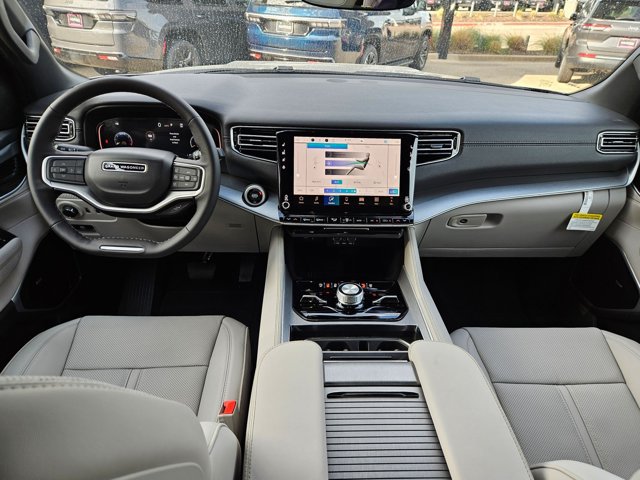 New 2026 Jeep Grand Wagoneer L Limited w/ Premium Group II AWD/4WD image 11