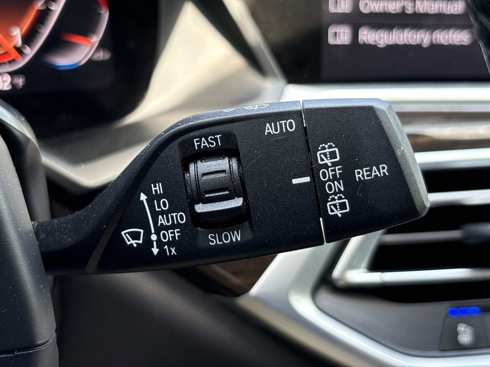 Used 2019 BMW X7 xDrive40i w/ Premium Package AWD/4WD image 23