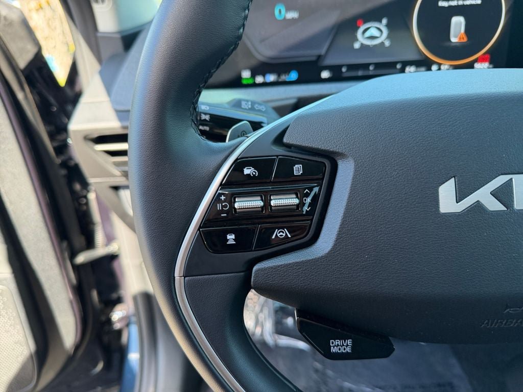 Used 2024 Kia EV6 Light RWD image 15