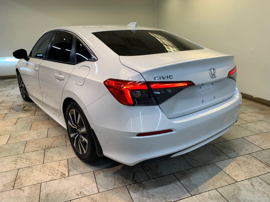 Used 2023 Honda Civic EX image 5