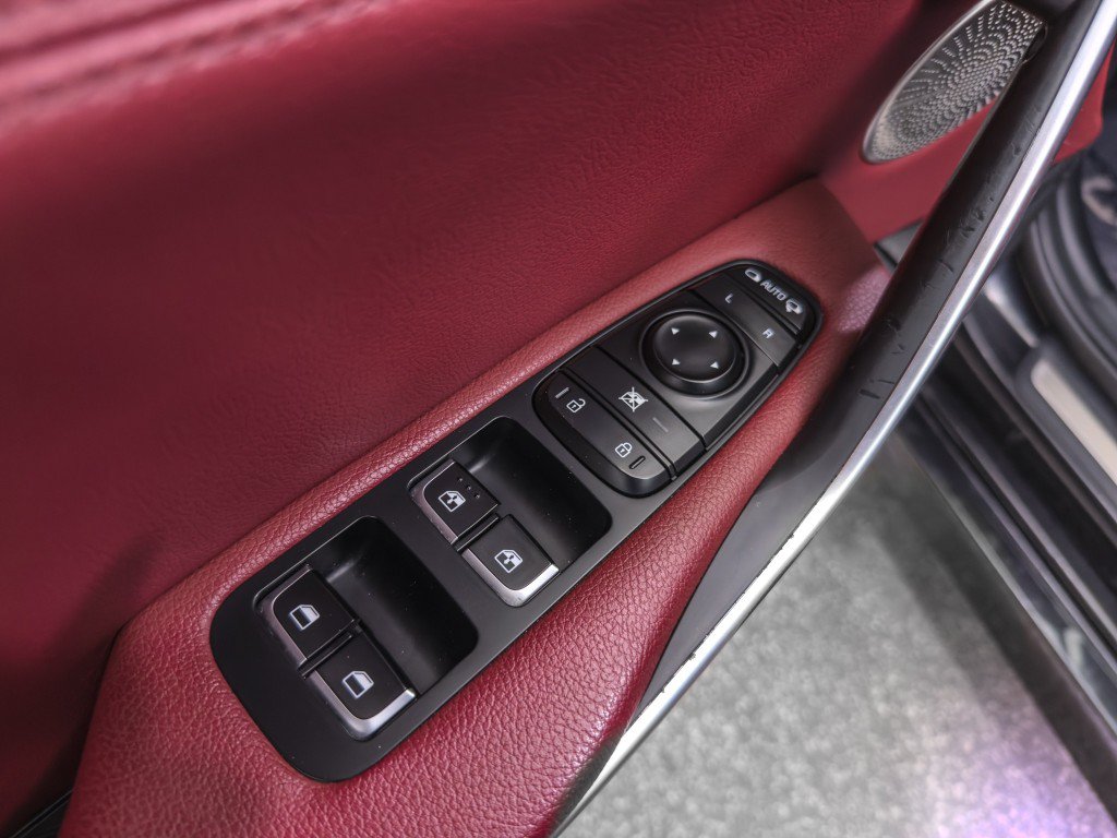 Used 2020 Kia Stinger GT-Line w/ Sun & Sound Package AWD/4WD image 24