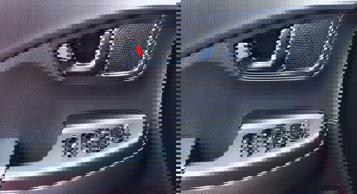 Used 2022 Hyundai Kona N Line w/ Tech Package image 44