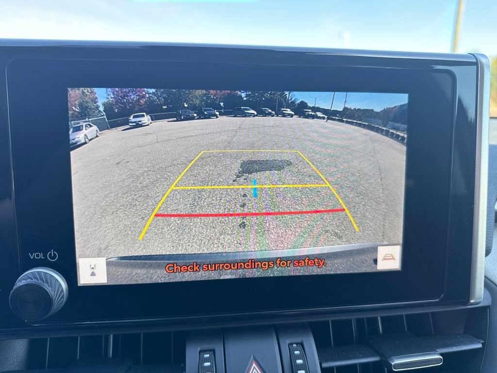 Used 2023 Toyota RAV4 XLE Premium image 21