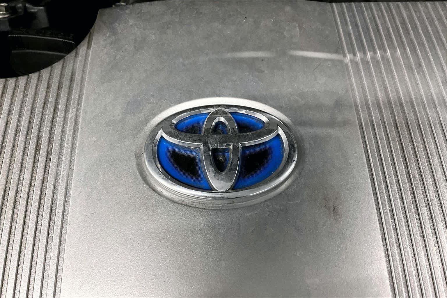 Used 2018 Toyota Prius Prime Advanced FWD image 32