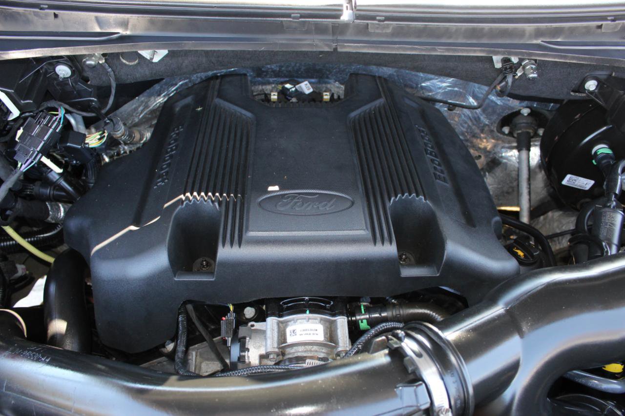 Used 2018 Ford Expedition Platinum image 36