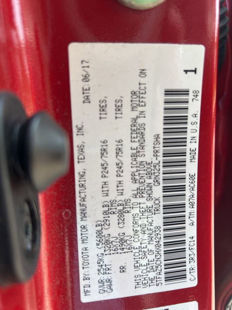 Used 2017 Toyota Tacoma SR5 w/ Tow Package RWD image 14