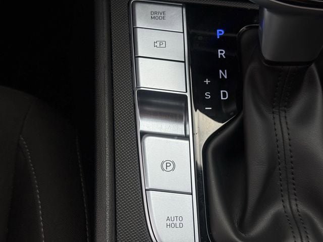 Used 2025 Hyundai Elantra Hybrid FWD image 20
