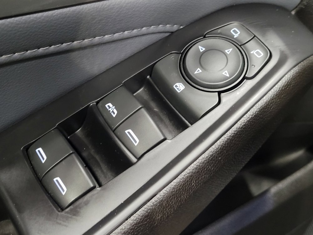 Used 2021 Chevrolet Traverse LT FWD image 27
