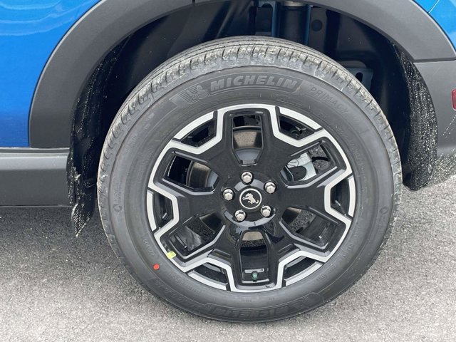 New 2026 Ford Bronco Sport Outer Banks w/ Outer Banks Tech Package+ AWD/4WD image 3