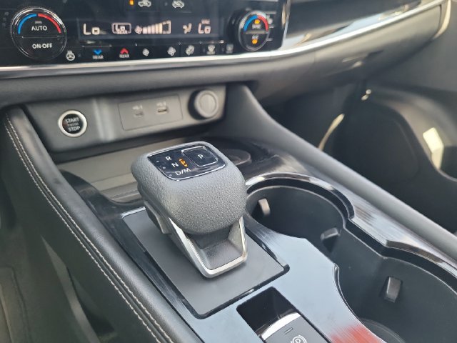 Used 2023 Nissan Rogue SL w/ SL Premium Package AWD/4WD image 30