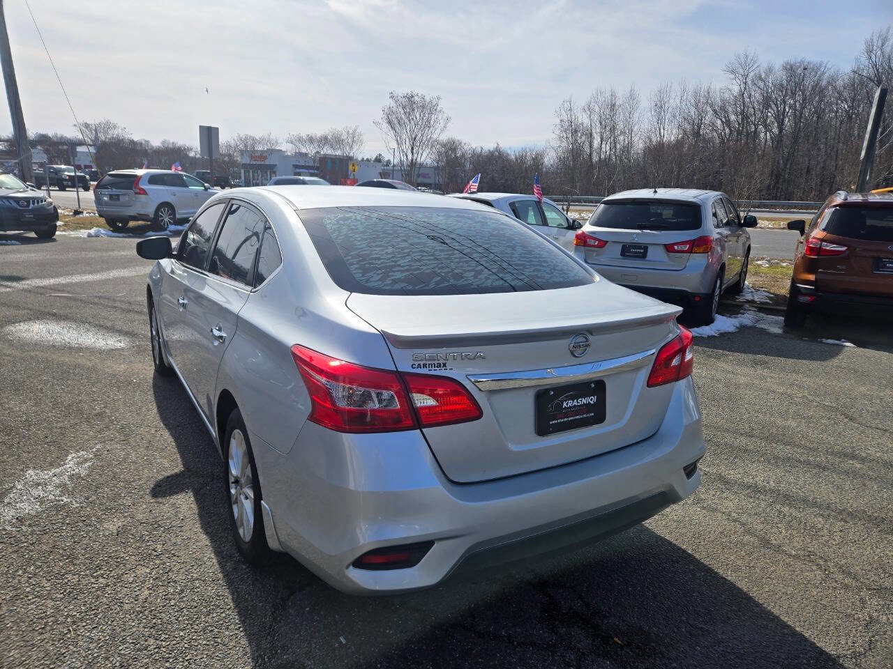 Used 2017 Nissan Sentra S w/ S Style Package FWD image 11