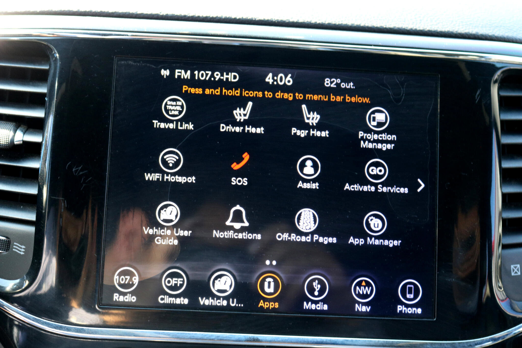 Used 2019 Jeep Grand Cherokee Altitude image 23