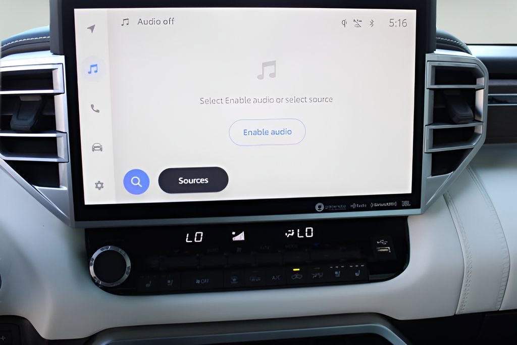 Used 2024 Toyota Tundra Capstone AWD/4WD image 15