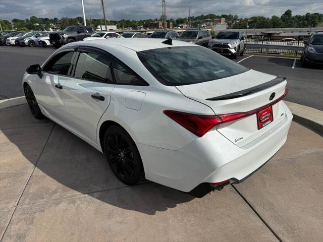 Certified 2021 Toyota Avalon XSE image 10