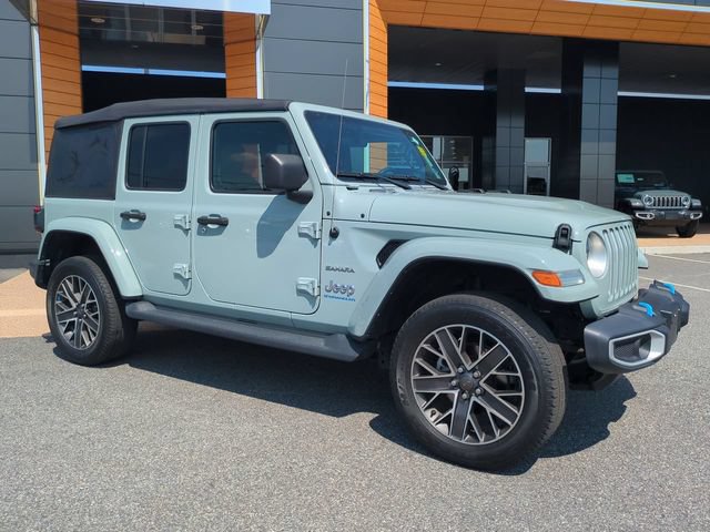 Used 2023 Jeep Wrangler Unlimited Sahara AWD/4WD image 2