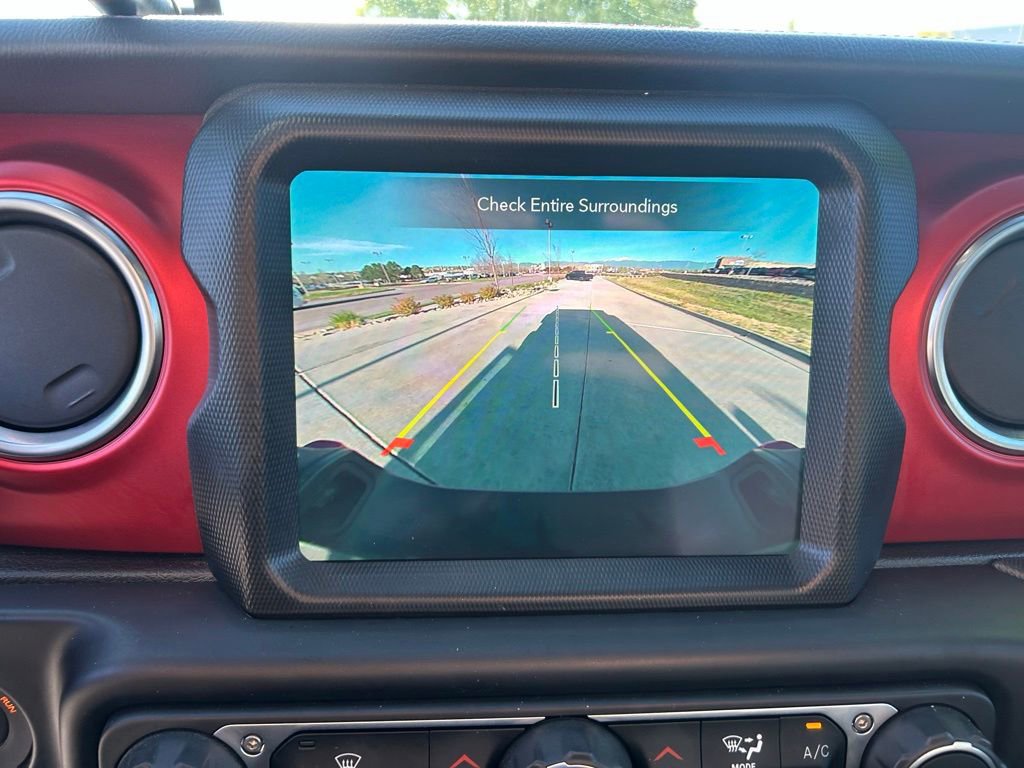 Used 2022 Jeep Gladiator Rubicon AWD/4WD image 21