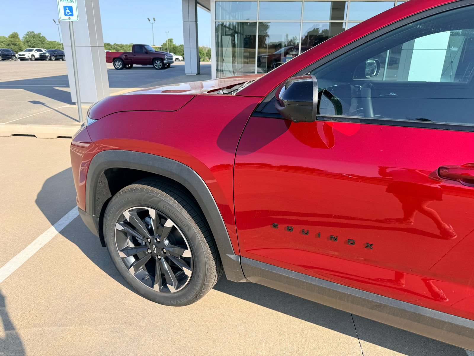 New 2026 Chevrolet Equinox RS w/ Convenience Package III FWD image 10