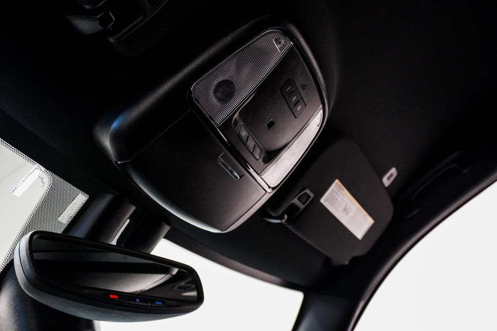 Used 2022 Dodge Durango R/T w/ Blacktop Package image 31