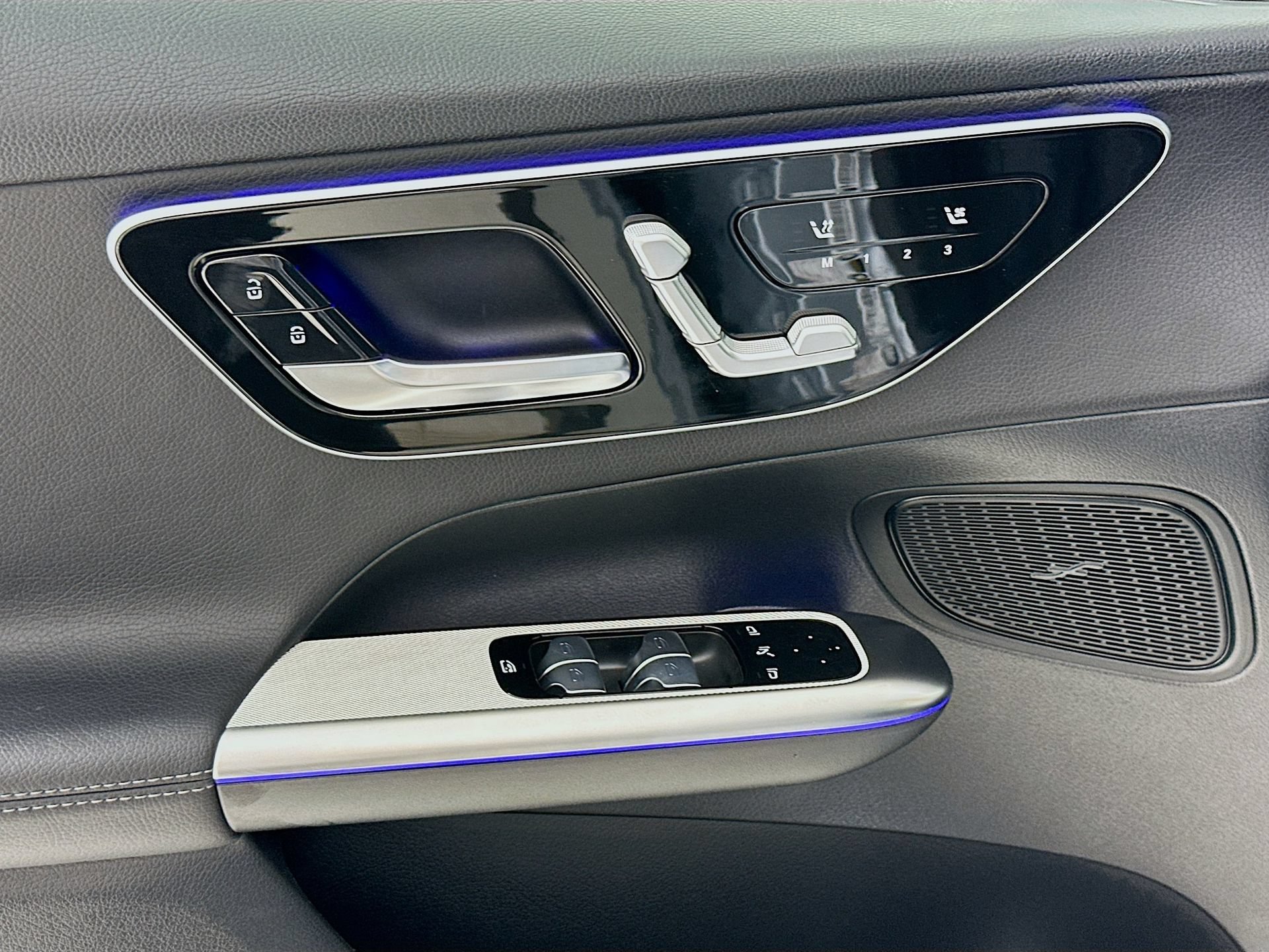 New 2026 Mercedes-Benz GLC 300 4MATIC image 19