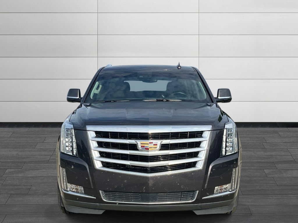 Used 2017 Cadillac Escalade Premium Luxury RWD image 6