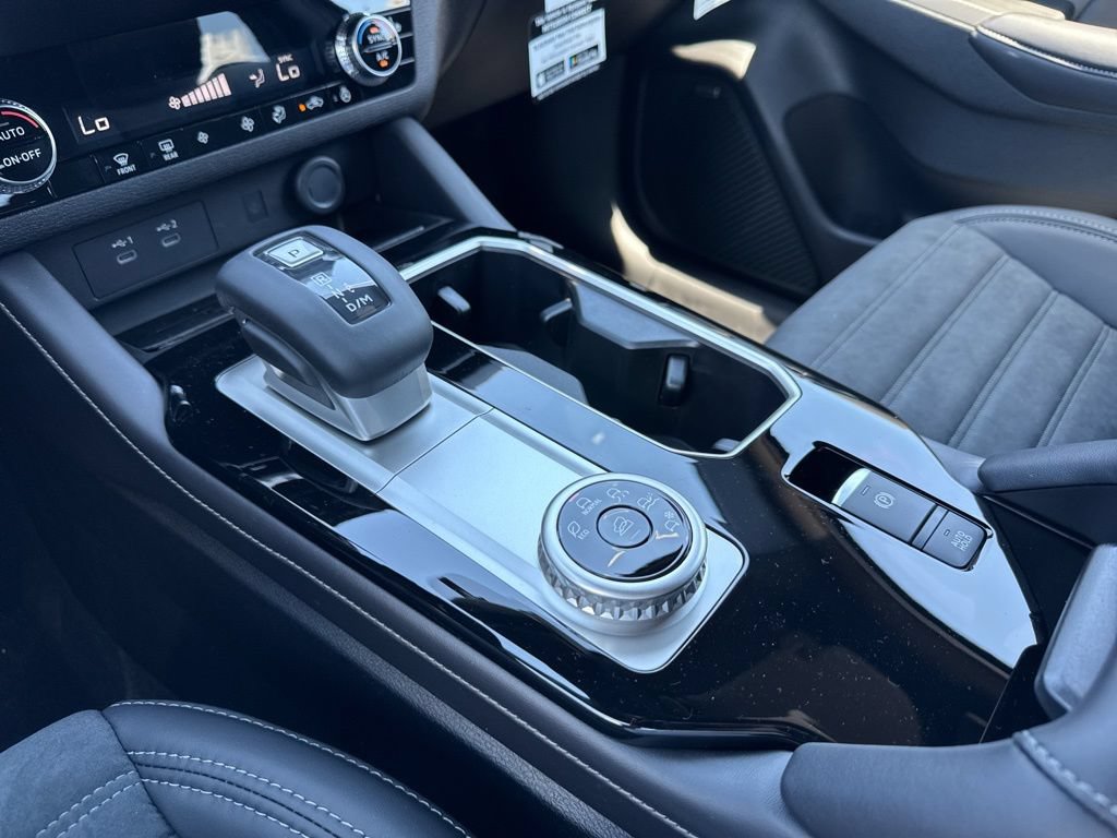 New 2026 Mitsubishi Outlander LE FWD image 10