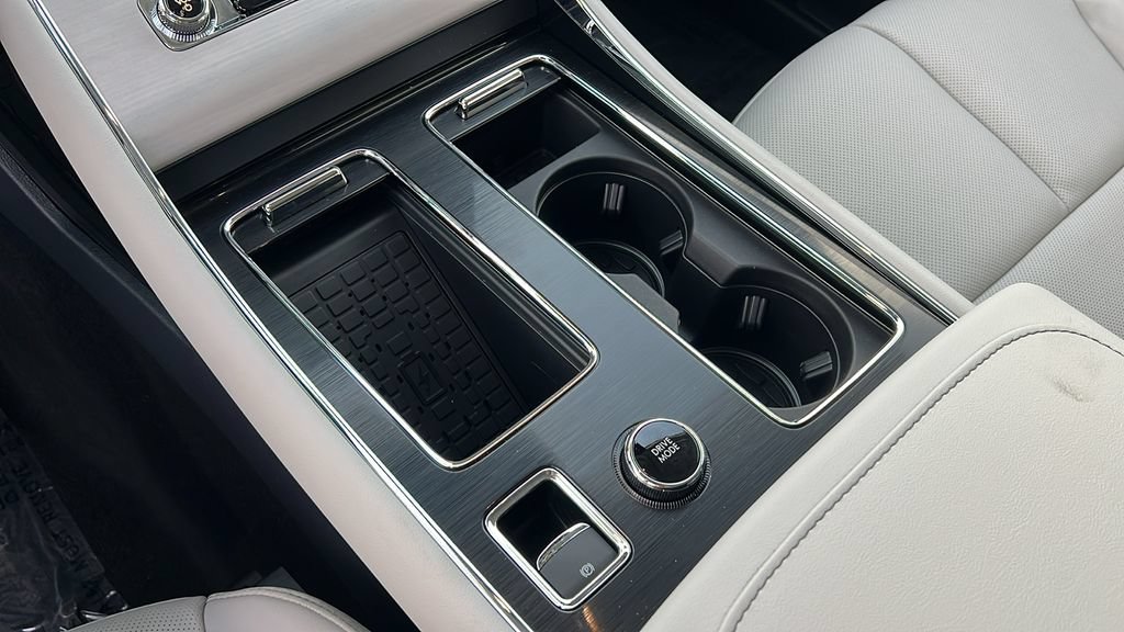New 2026 Lincoln Aviator Reserve w/ Illumination Package AWD/4WD image 14
