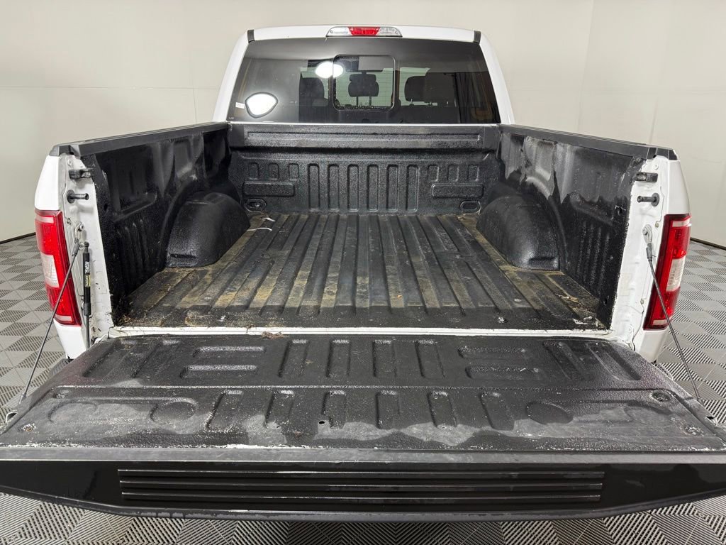 Used 2018 Ford F150 XLT w/ Equipment Group 302A Luxury image 11