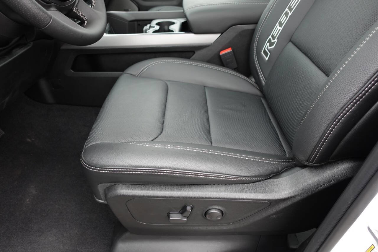 Used 2025 RAM 1500 Rebel w/ Rebel Level 2 Equipment Group AWD/4WD image 17