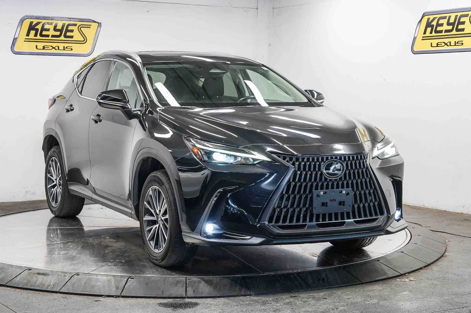 Used 2025 Lexus NX 350h AWD w/ Accessory Package (2T) image 5