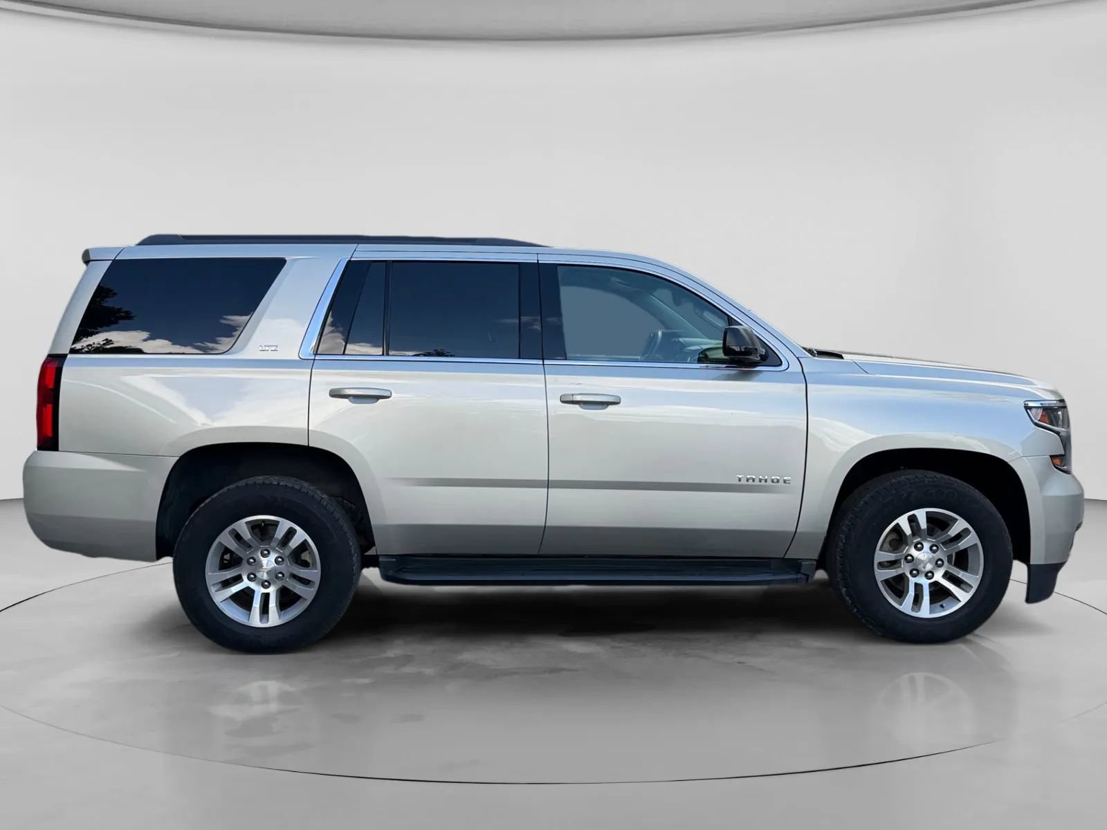 Used 2017 Chevrolet Tahoe LS w/ Max Trailering Package RWD image 6