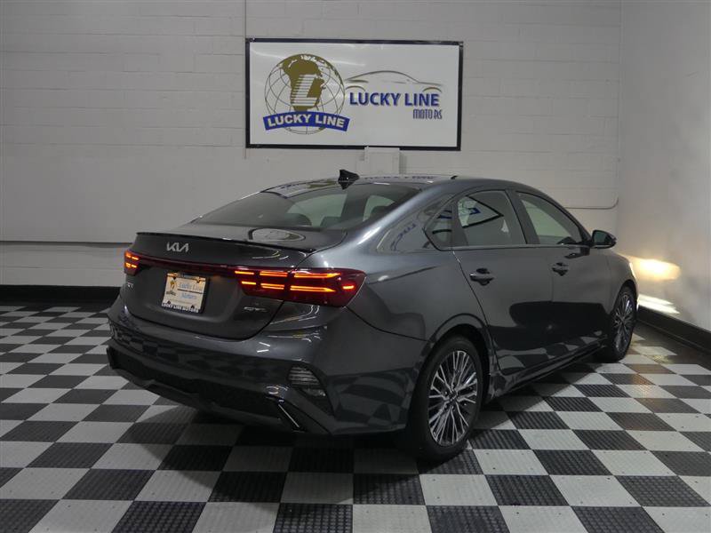 Used 2023 Kia Forte GT-Line w/ GT-Line Premium Package FWD image 10