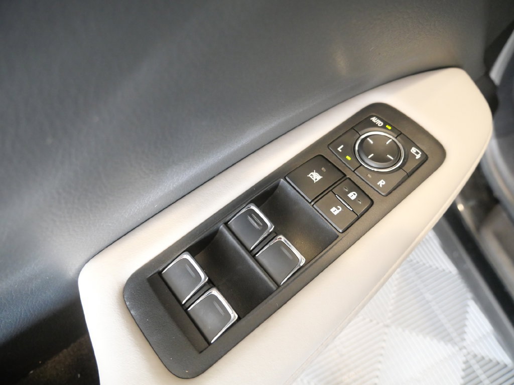 Used 2019 Lexus RX 350 AWD w/ Navigation Package image 16