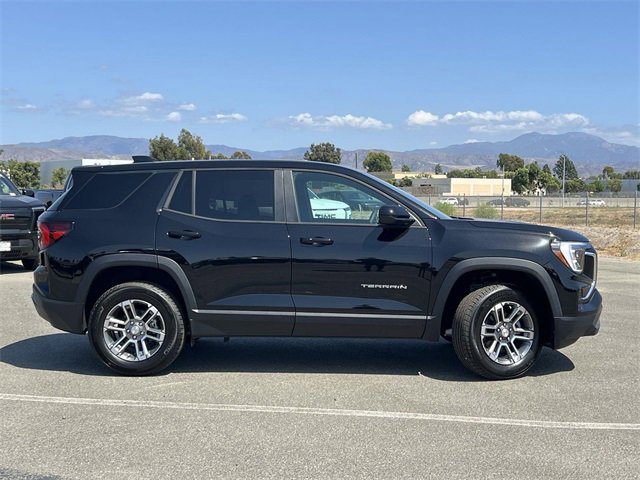 New 2026 GMC Terrain Elevation image 2