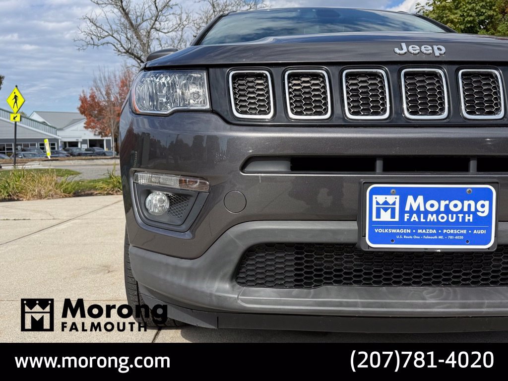 Used 2019 Jeep Compass Latitude w/ Cold Weather Group AWD/4WD image 5