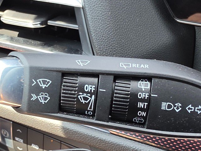 Used 2026 Chevrolet Traverse Z71 w/ Enhanced Driving Package AWD/4WD image 41