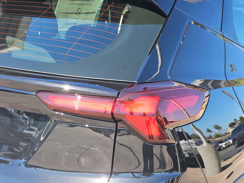 New 2027 Chevrolet Bolt LT w/ Comfort Package image 39