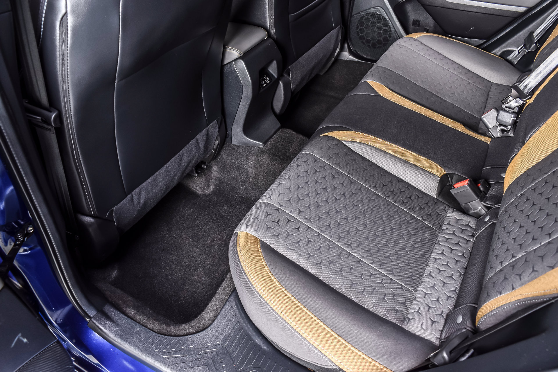 Used 2024 Subaru Crosstrek 2.5i Sport AWD/4WD image 19