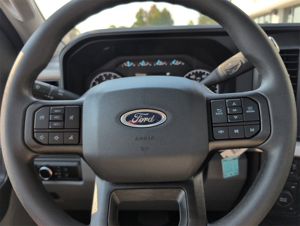 New 2026 Ford F250 XL image 17