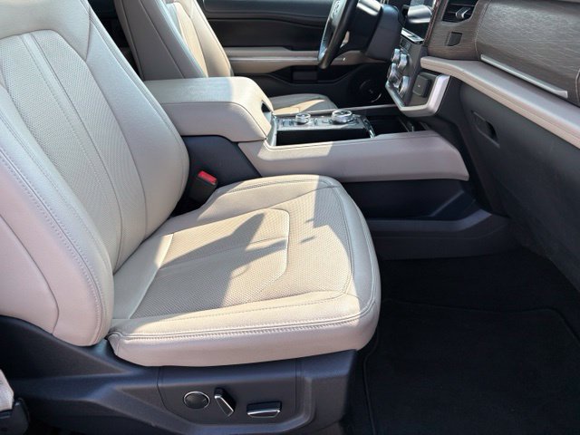 Certified 2024 Ford Expedition Max Limited AWD/4WD image 23