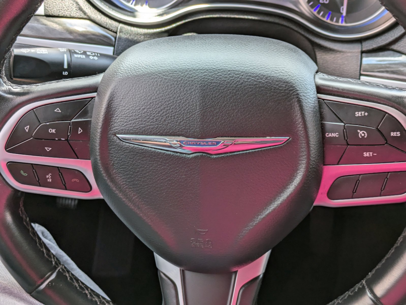 Used 2019 Chrysler 300 Touring L w/ Quick Order Package 22F RWD image 12