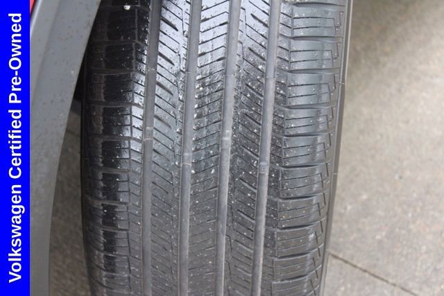 Used 2022 Volkswagen Atlas Cross Sport SEL R-Line image 15