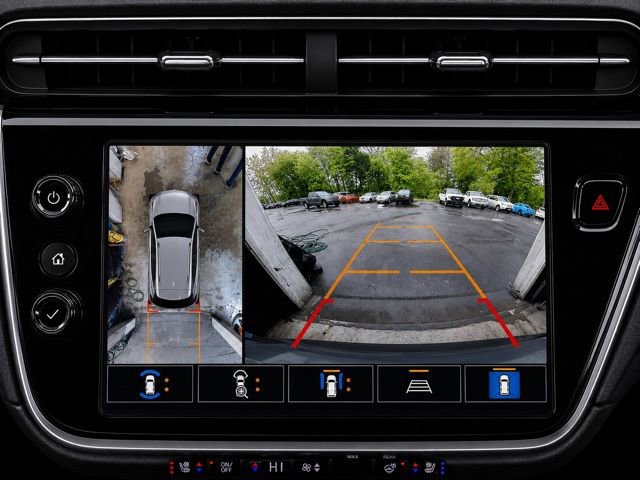 Certified 2022 Chevrolet Bolt EUV Premier w/ Super Cruise Package FWD image 39