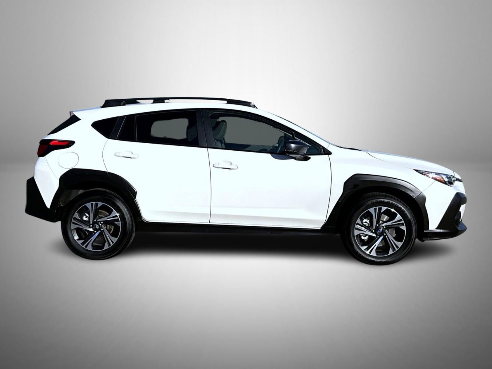Used 2024 Subaru Crosstrek 2.0i Premium image 4