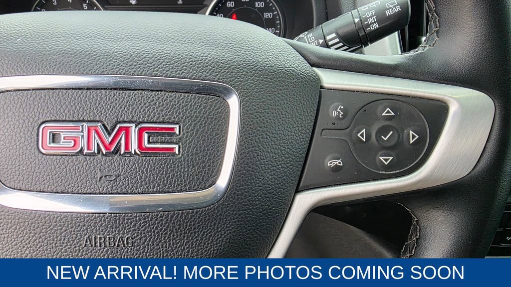 Used 2024 GMC Terrain SLT image 15